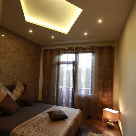Apartment Brown *